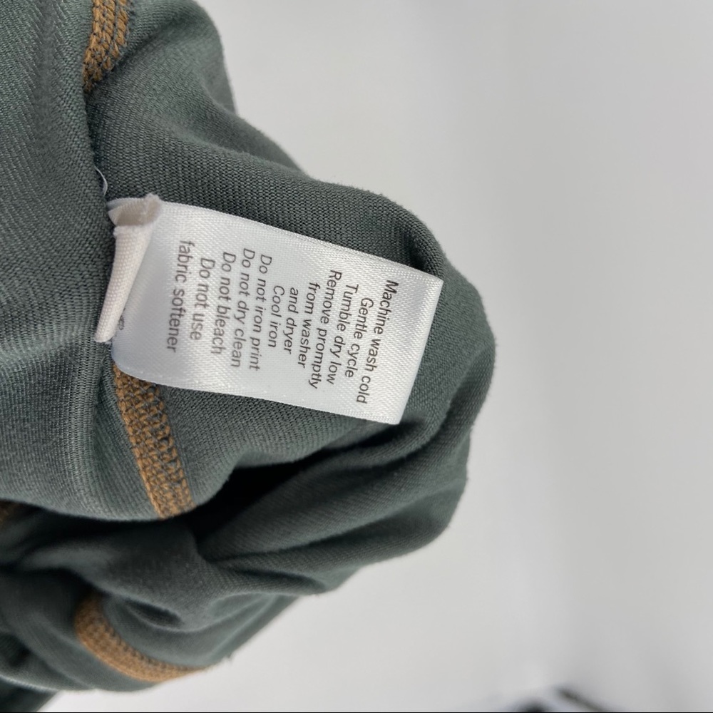 Athleta Army Green Tie Dye Chaturanga Leggings - Picture 7 of 7